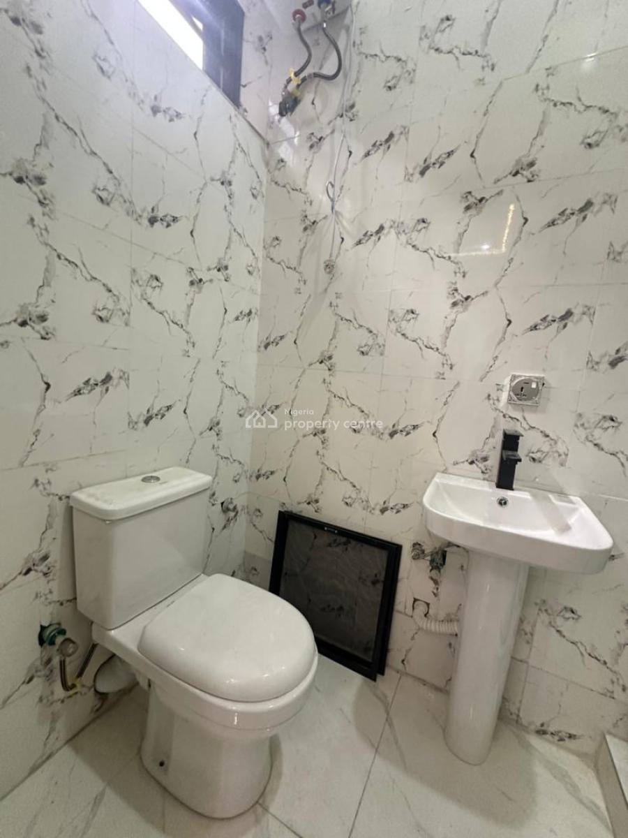 Spaciously Built 4bedroom Terrace Dupkex with Bq in Ajah, Ajah ,lekki ,lagos ,nigeria, Ajah, Lagos, Terraced Duplex for Rent