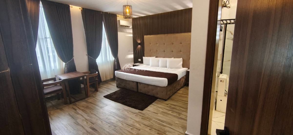 *furnished Flats  in Banana Island, Lagos*, Ikoyi, Lagos, Flat / Apartment for Rent