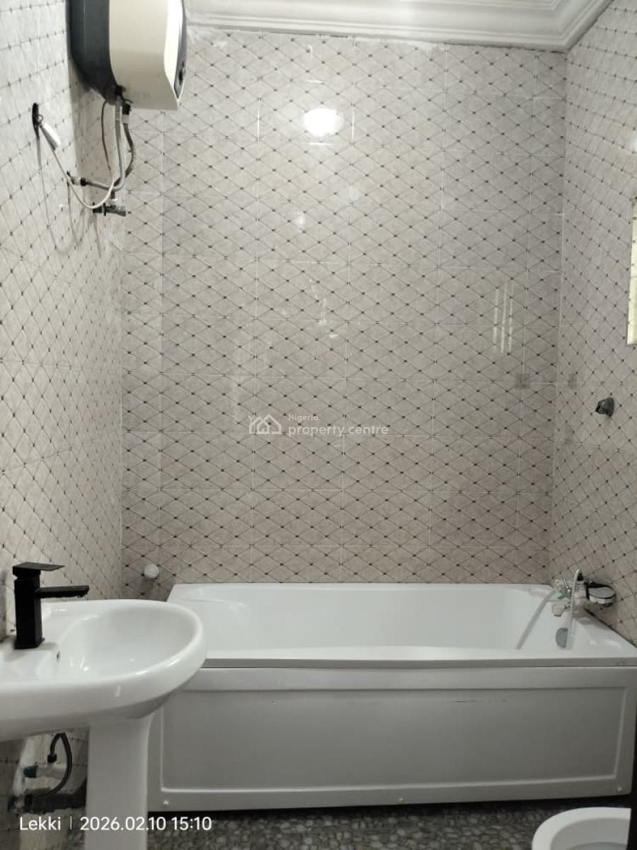 Fully Serviced 3-bedroom Apartment with Premium Estate Facilities, New Horizons Ii Estate, Meadow Hall Way, Ikate, Lekki, Lagos, Flat / Apartment for Sale