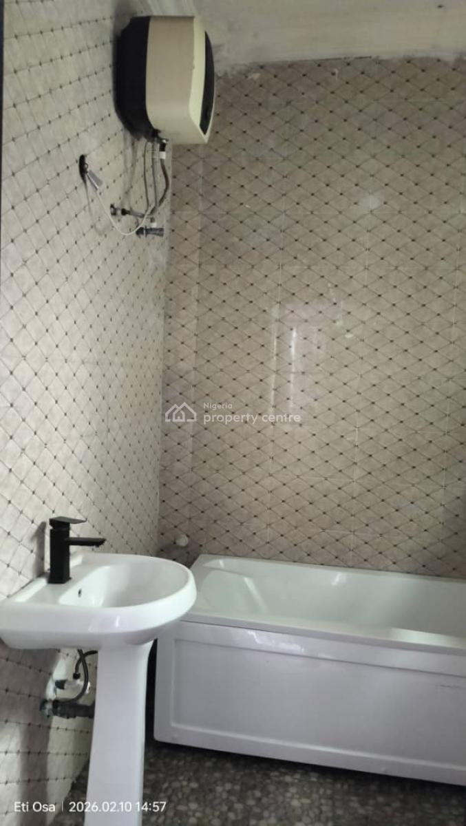 Fully Serviced 3-bedroom Apartment with Premium Estate Facilities, New Horizons Ii Estate, Meadow Hall Way, Ikate, Lekki, Lagos, Flat / Apartment for Sale