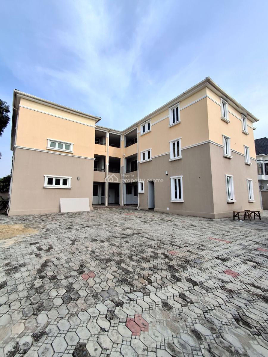 3 Bedroom Apartment with Spacious Rooms, Agungi, Lekki, Lagos, Block of Flats for Sale