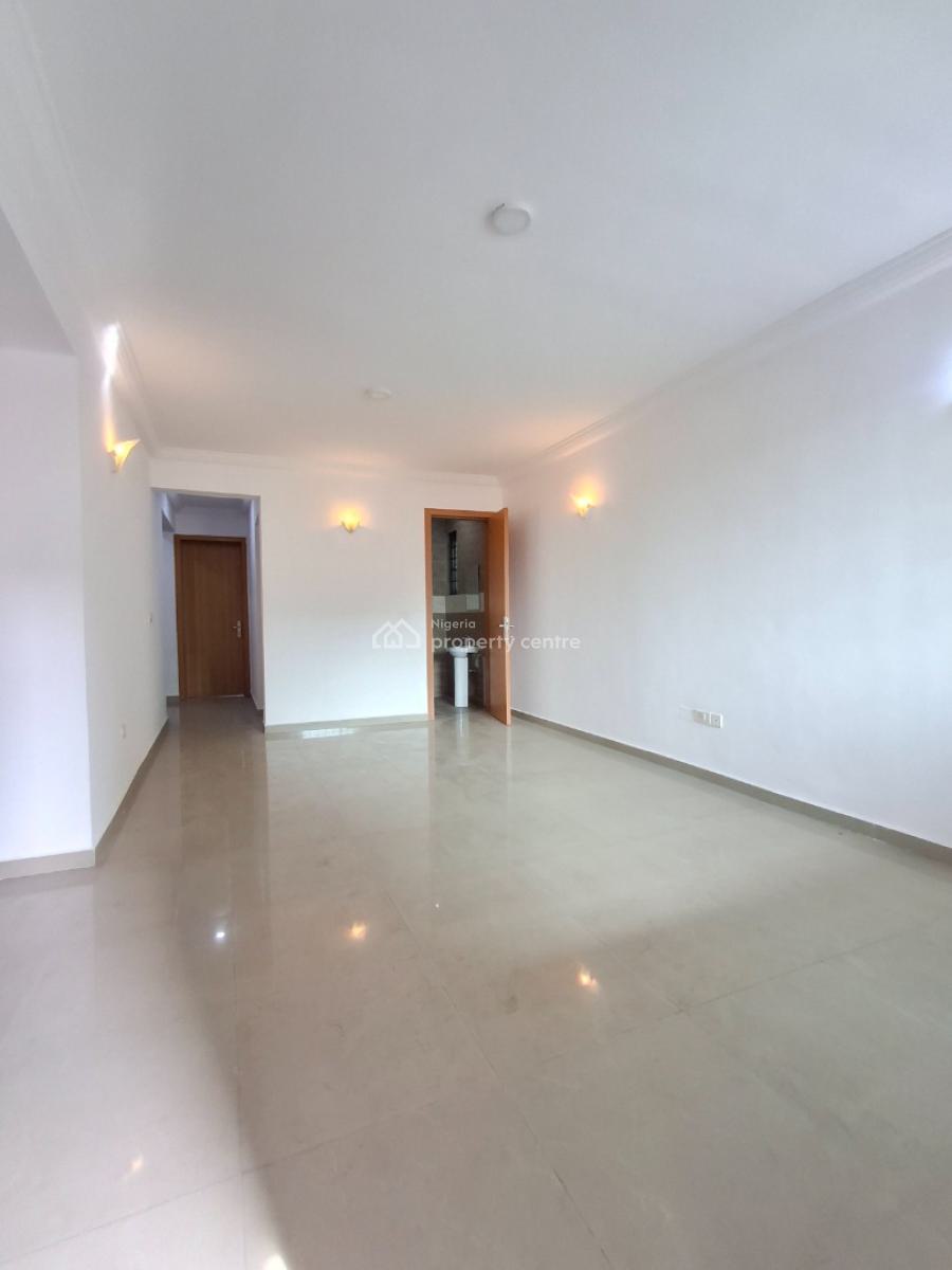 3 Bedroom Apartment with Spacious Rooms, Agungi, Lekki, Lagos, Block of Flats for Sale