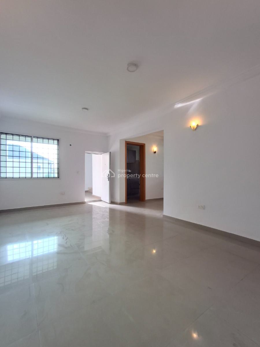 3 Bedroom Apartment with Spacious Rooms, Agungi, Lekki, Lagos, Block of Flats for Sale