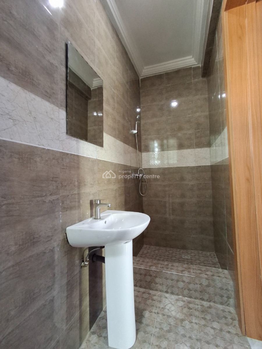 3 Bedroom Apartment with Spacious Rooms, Agungi, Lekki, Lagos, Block of Flats for Sale