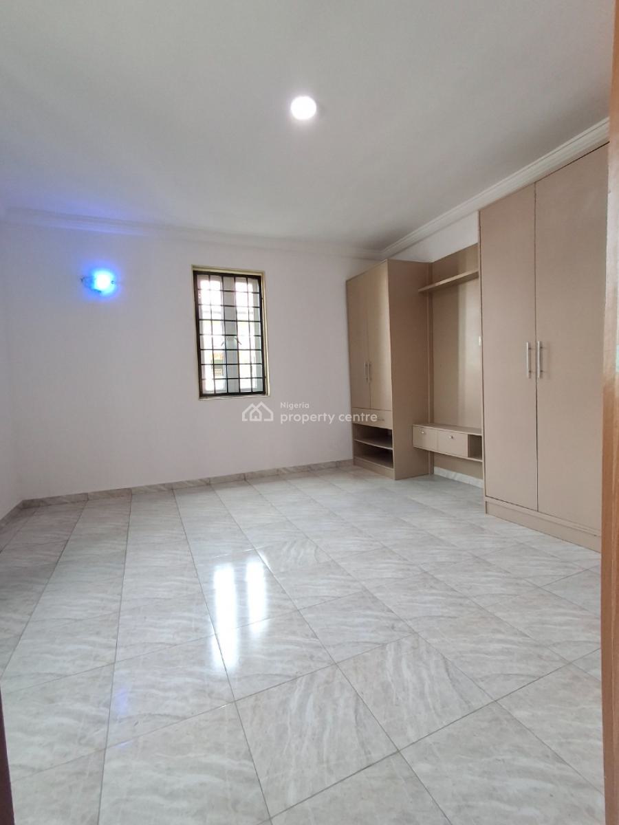 3 Bedroom Apartment with Spacious Rooms, Agungi, Lekki, Lagos, Block of Flats for Sale