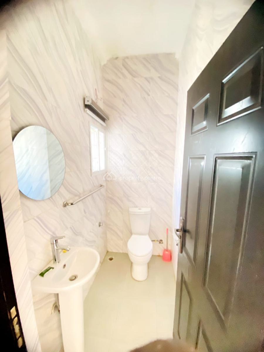 3 Bedroom Apartment, Opposite Suncity Estate, Kaura, Abuja, Flat / Apartment for Rent