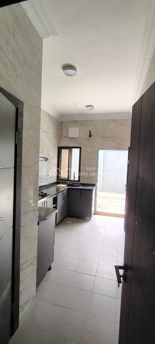 3-bedroom Ground Floor Flat with Separate Bq, Swimming ,fun in Lekki, Lekki Phase1, Lekki, Lagos, House for Rent