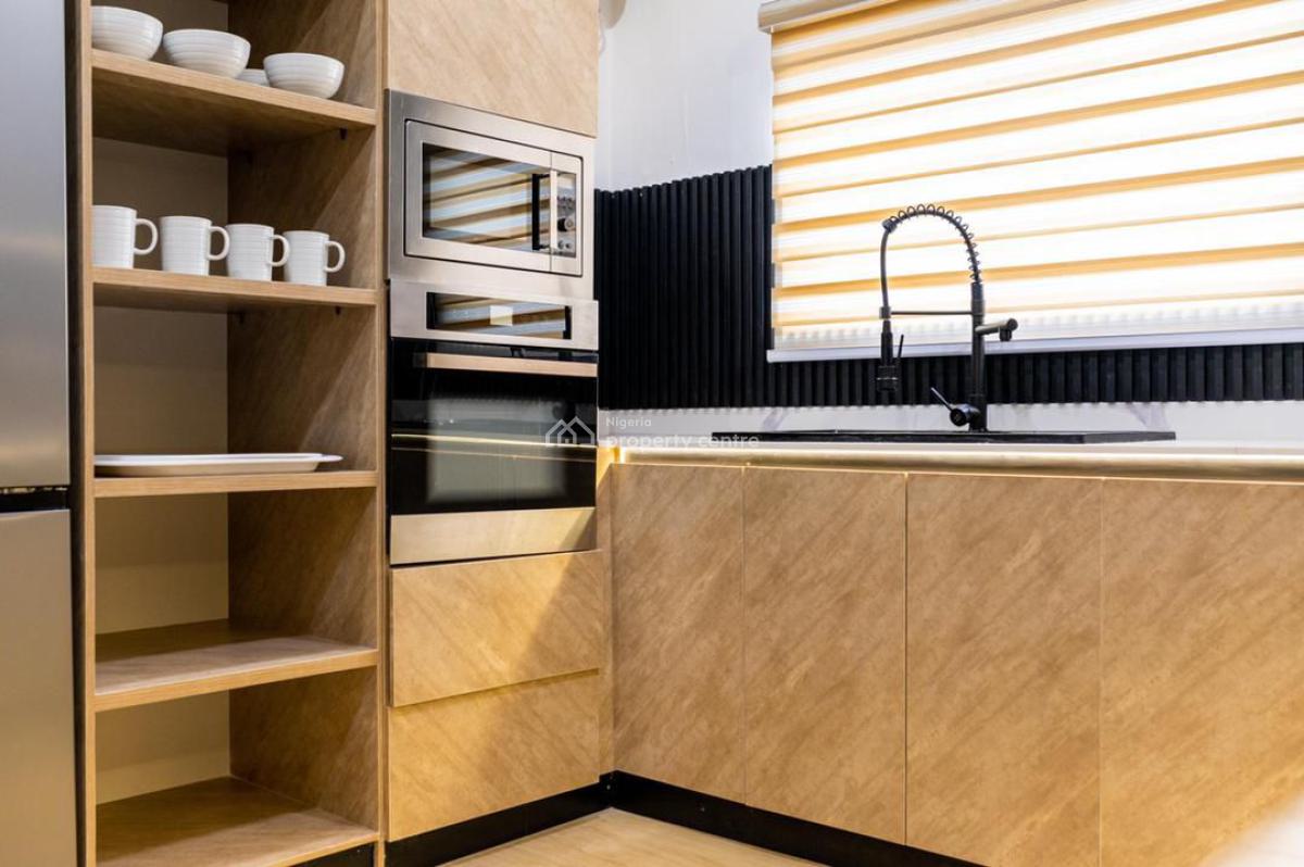 Luxury Fully Furnished & Service 3 Bedroom Terrace Duplex+bq+gym+pool, Off Admiralty Way, Lekki Phase 1, Lekki, Lagos, Terraced Duplex for Rent