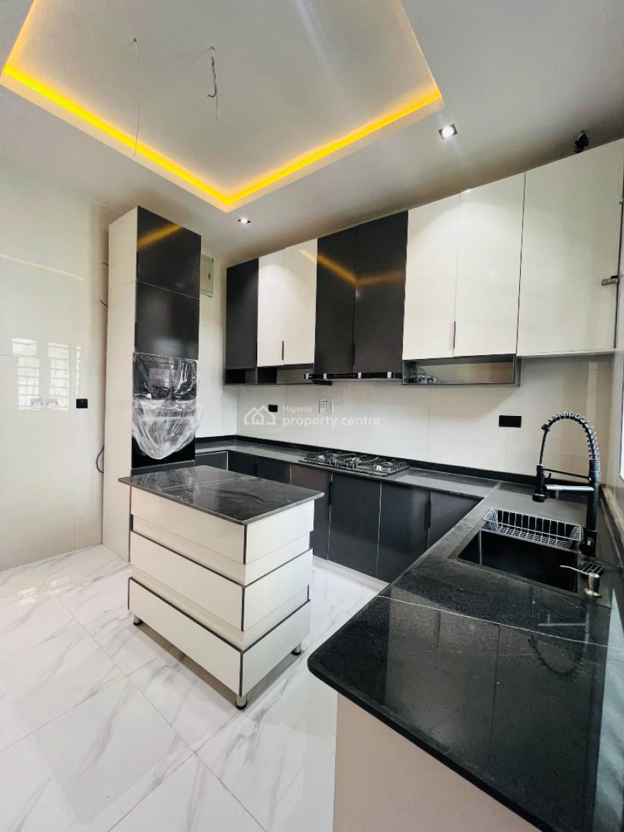 Exquisite Luxury 4 Bedroom Terrace Duplex, Ikota, Lekki, Lagos, Terraced Duplex for Sale