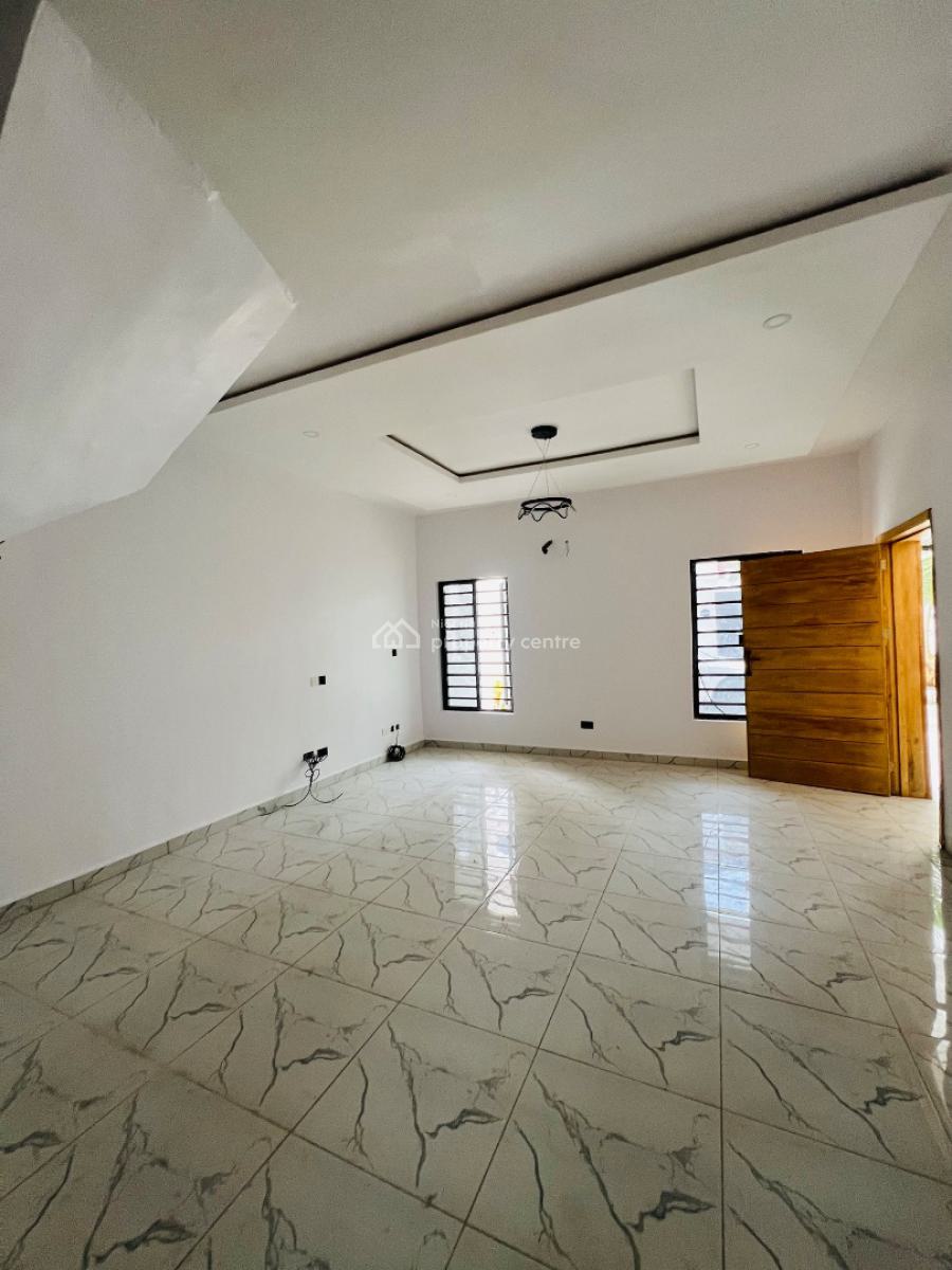 3 Bedroom Terrace Duplex & Bq, Vgc, Lekki, Lagos, Terraced Duplex for Rent