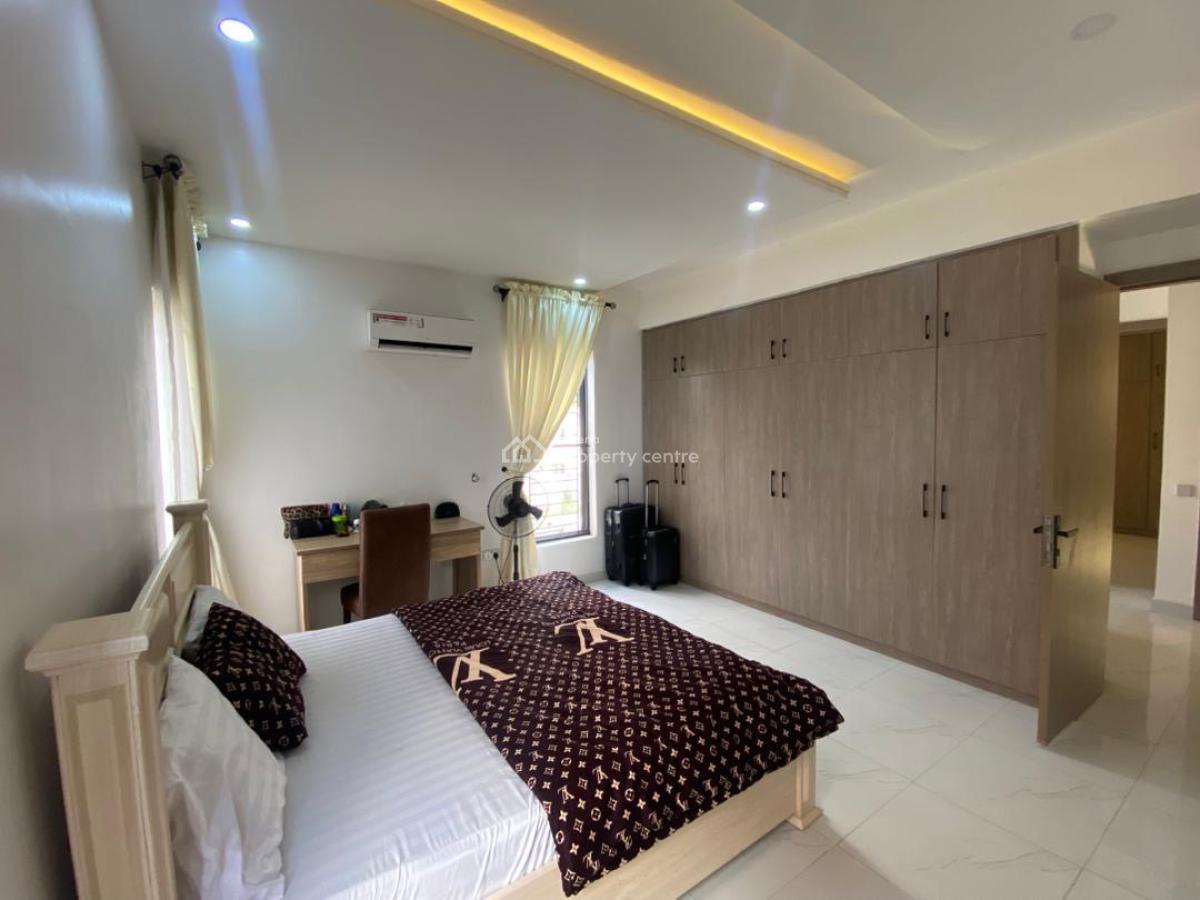 3 Bedroom Terrace Apartment with a Room Bq, Updc Estate, Lekki, Lagos, Terraced Duplex for Rent