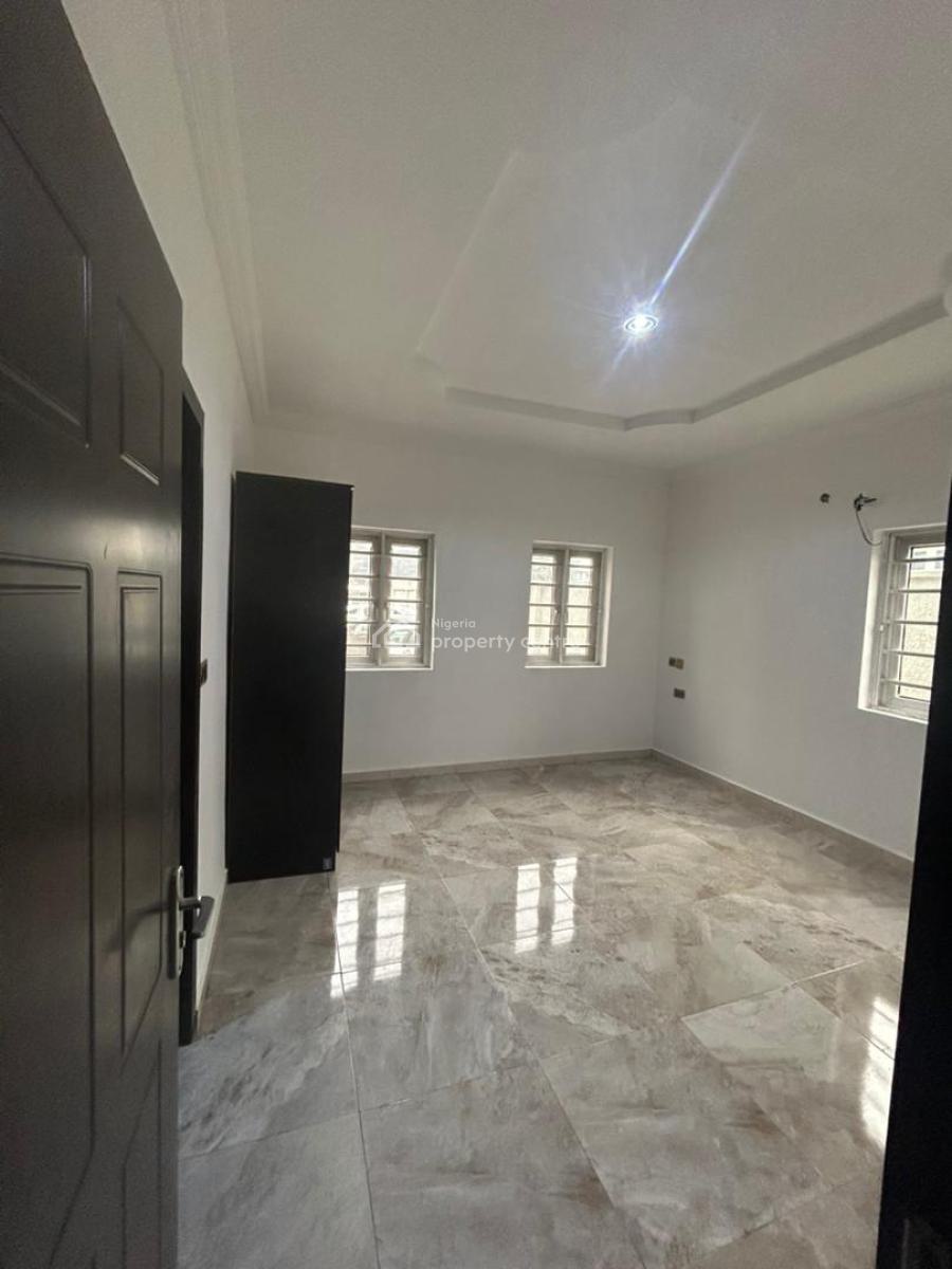 Luxury 3 Bedroom Flat with Bq, Ikeja Gra, Ikeja, Lagos, Flat / Apartment for Rent