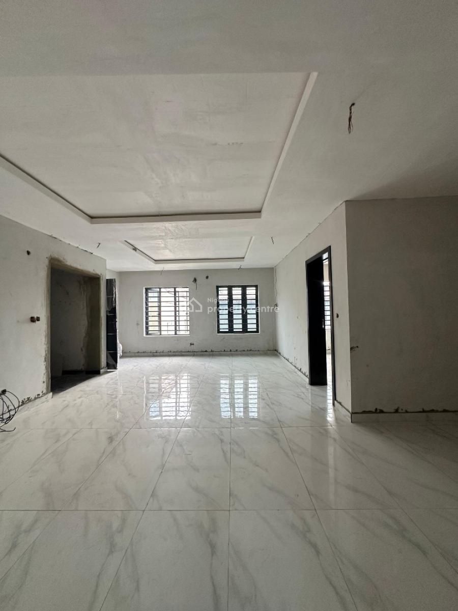 Spaciously Built 3 Bedroom Maisonette with Bq, Lekki, Ajah, Lagos, Flat / Apartment for Sale