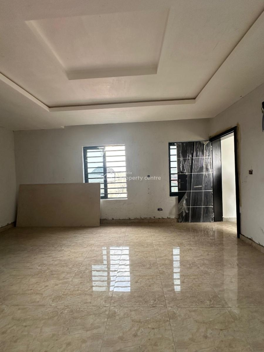Spaciously Built 3 Bedroom Maisonette with Bq, Lekki, Ajah, Lagos, Flat / Apartment for Sale