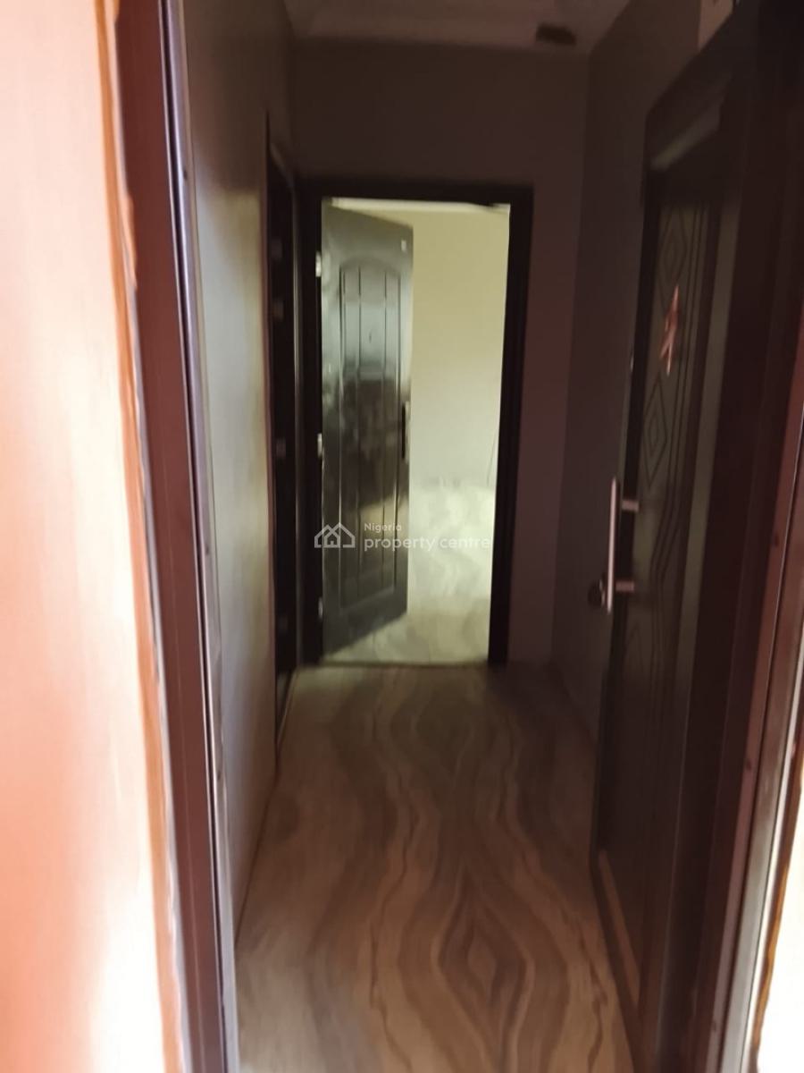 Luxurious 3-bedroom Apartment with Bq, Guzape District, Abuja, Flat / Apartment for Rent