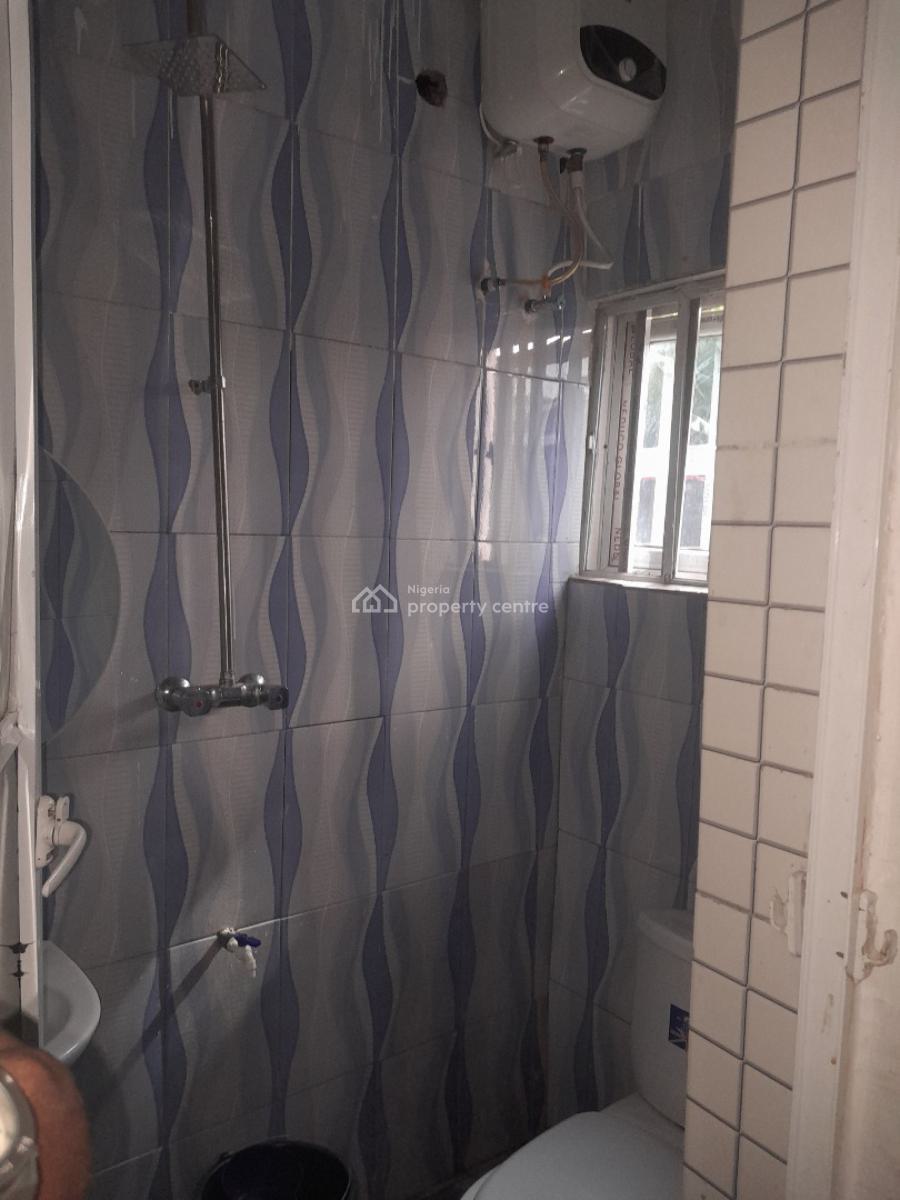 Newly Built Standard Furnished 8 Rooms Hotel, 54 Along Benin Auchi Road, Aduwawa Road, Benin City, Benin, Oredo, Edo, Hotel / Guest House for Rent