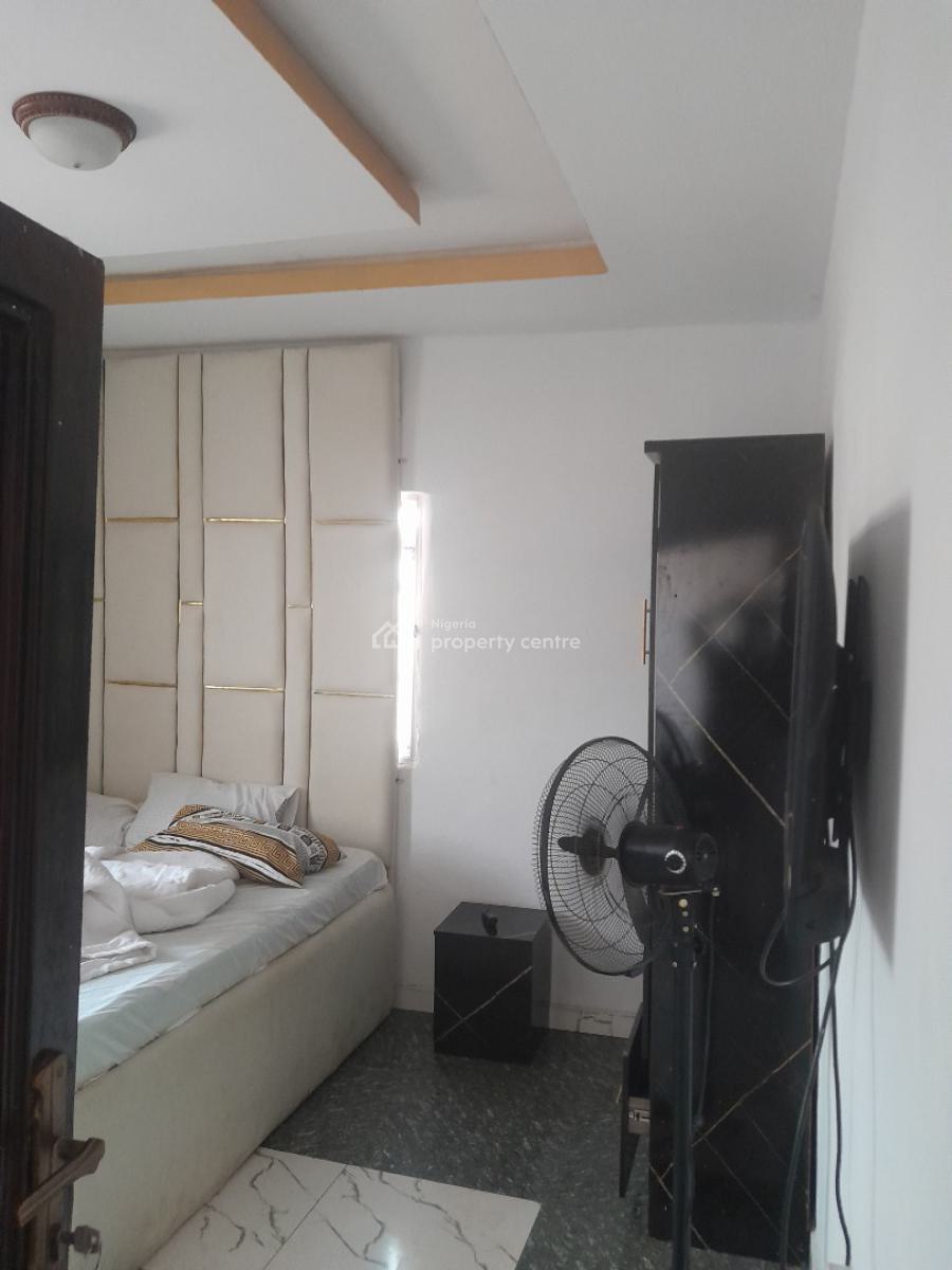 Newly Built Standard Furnished 8 Rooms Hotel, 54 Along Benin Auchi Road, Aduwawa Road, Benin City, Benin, Oredo, Edo, Hotel / Guest House for Rent