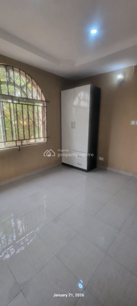 Executive 1bedroom Apartment with Fitted Kitchen Cabinets and Wardrobe, Millenium Estate Off Admiralty Way, Lekki Phase 1, Lekki, Lagos, Flat / Apartment for Rent
