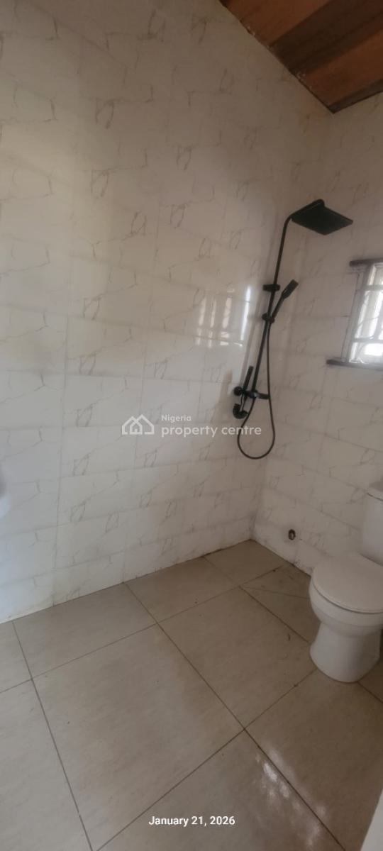 Executive 1bedroom Apartment with Fitted Kitchen Cabinets and Wardrobe, Millenium Estate Off Admiralty Way, Lekki Phase 1, Lekki, Lagos, Flat / Apartment for Rent