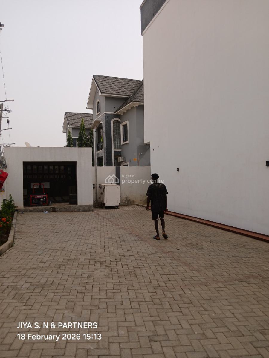 Newly Built and Specious 4bedroom Terrace Duplex with Bq and a Study R, By American International School, Durumi, Abuja, Terraced Duplex for Rent