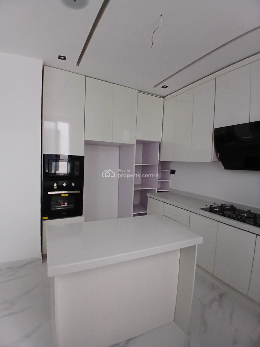 2, Lekki Phase 1, Lekki, Lagos, Flat / Apartment for Rent