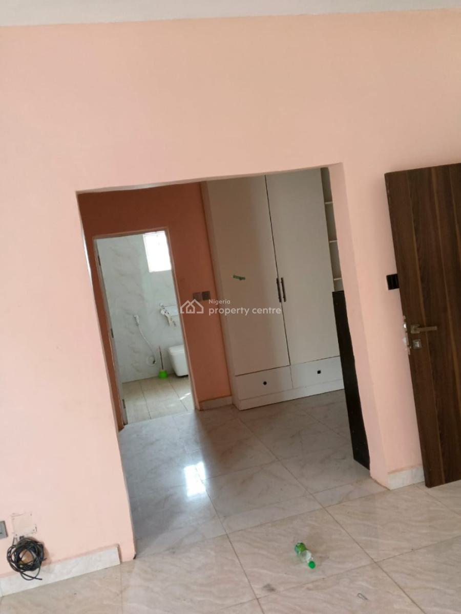 Smart 4 Bedroom Penthouse, Lugbe District, Abuja, Detached Duplex for Rent