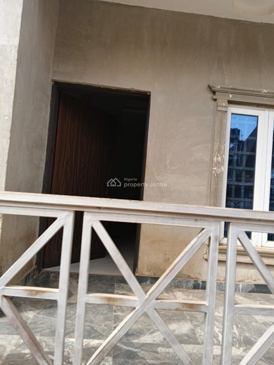 Smart 4 Bedroom Penthouse, Lugbe District, Abuja, Detached Duplex for Rent