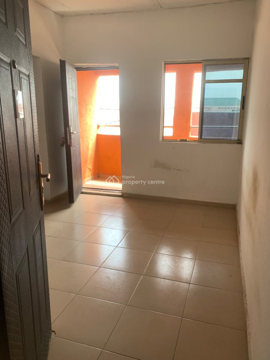 Spacious Self Containupstairs with Balcony, Rock Stone Estate, Badore, Ajah, Lagos, Self Contain (single Rooms) for Rent