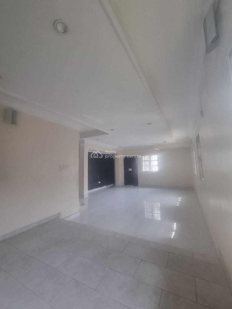 4 Bedroom Semi-detached House, Lekki Phase 1, Lekki, Lagos, Semi-detached Duplex for Rent