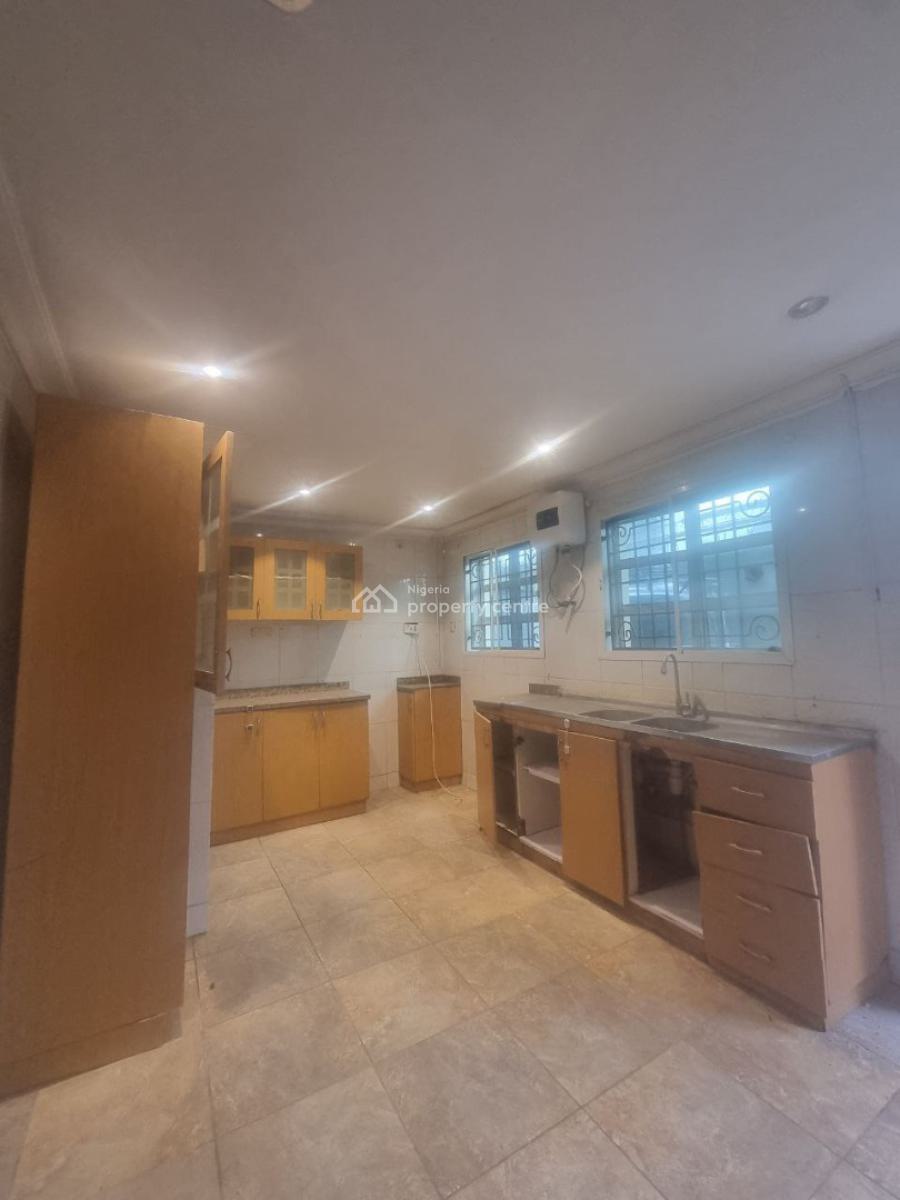 4 Bedroom Semi-detached House, Lekki Phase 1, Lekki, Lagos, Semi-detached Duplex for Rent