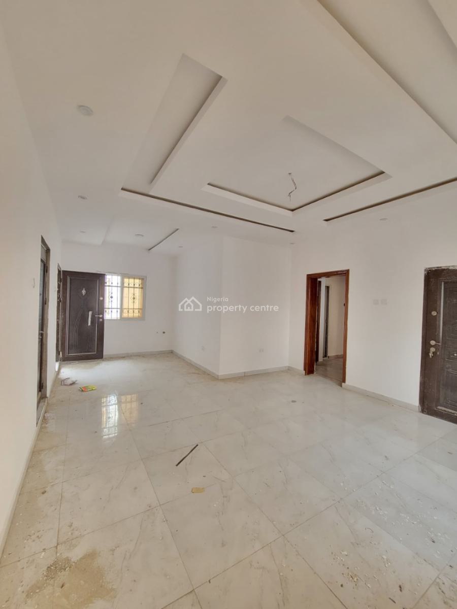 Spacious and Clean 2 Bedroom Apartment, Mobil Road, Ajah, Lagos, Flat / Apartment for Rent