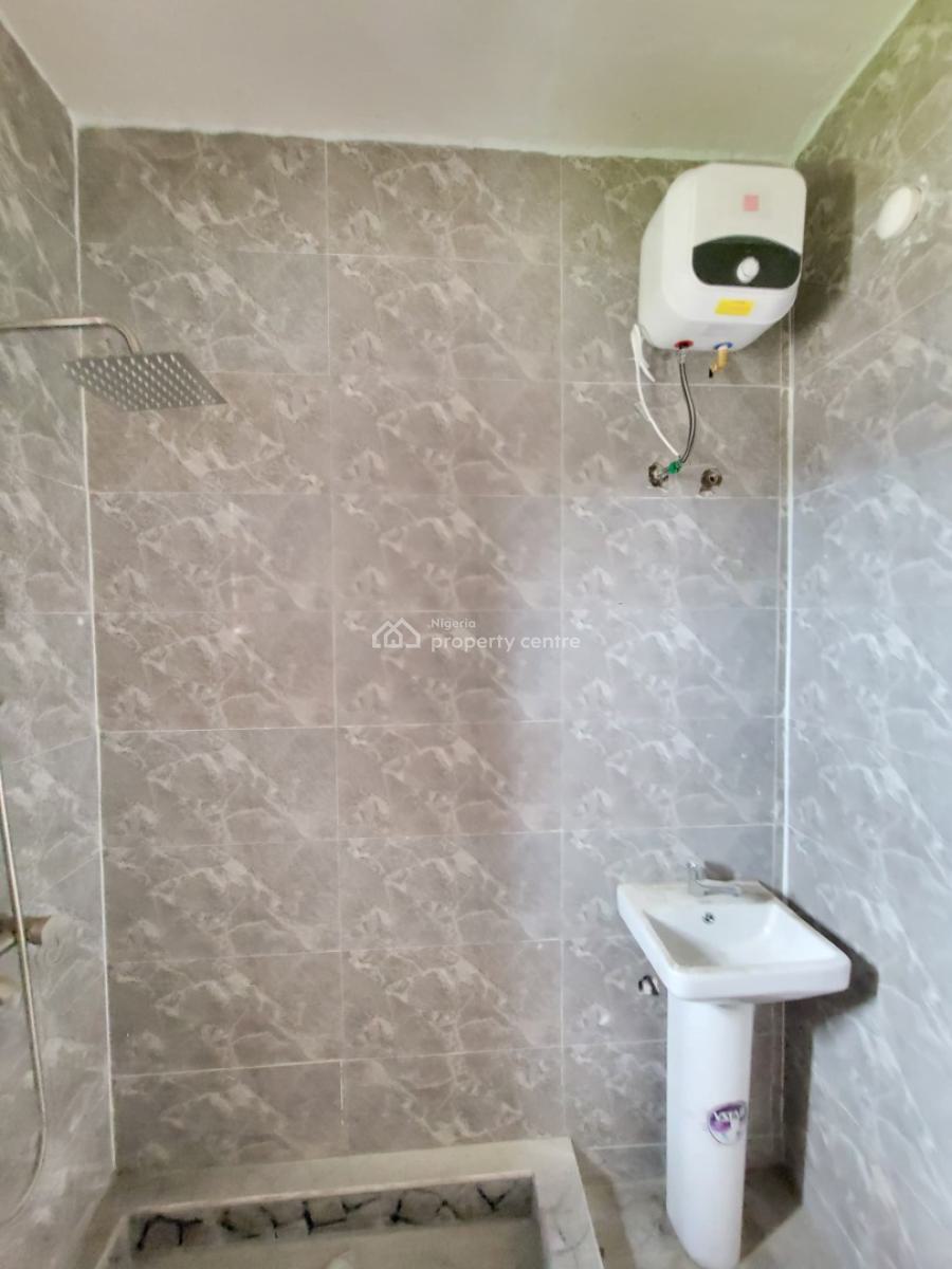 Spacious and Clean 2 Bedroom Apartment, Mobil Road, Ajah, Lagos, Flat / Apartment for Rent