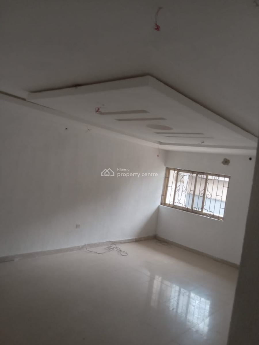 Luxury 3 Bedroom Flat, Gra Phase 1, Magodo, Lagos, Flat / Apartment for Rent