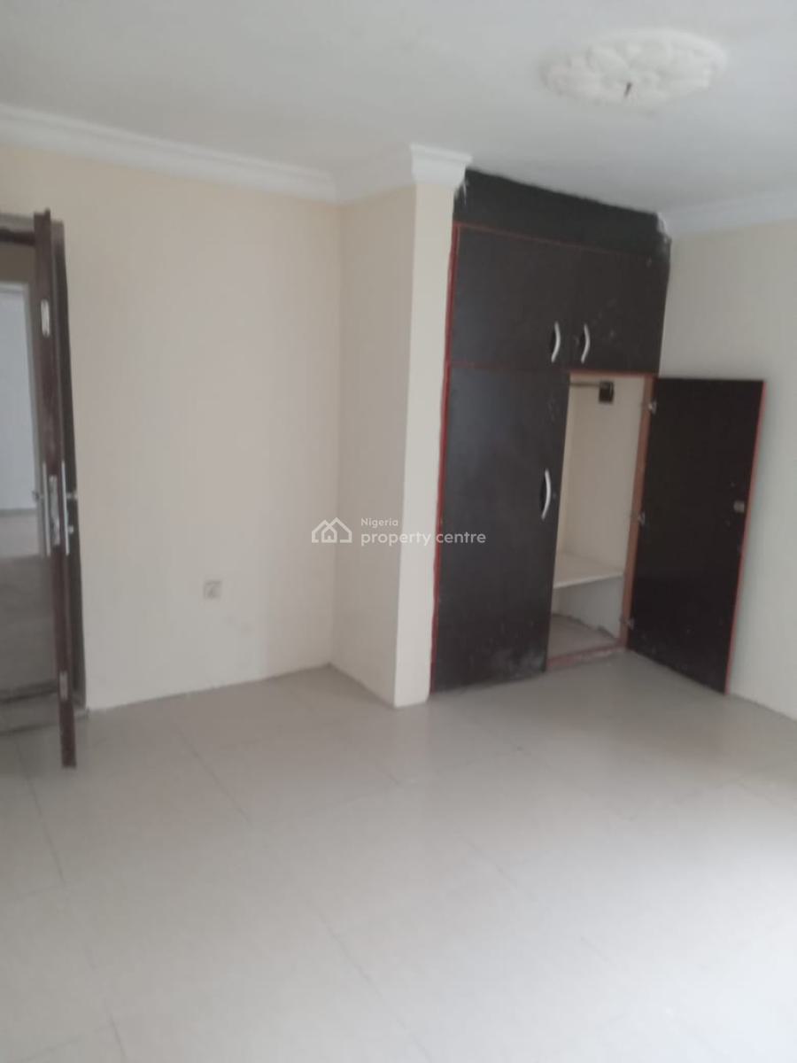 Luxury 3 Bedroom Flat, Gra Phase 1, Magodo, Lagos, Flat / Apartment for Rent