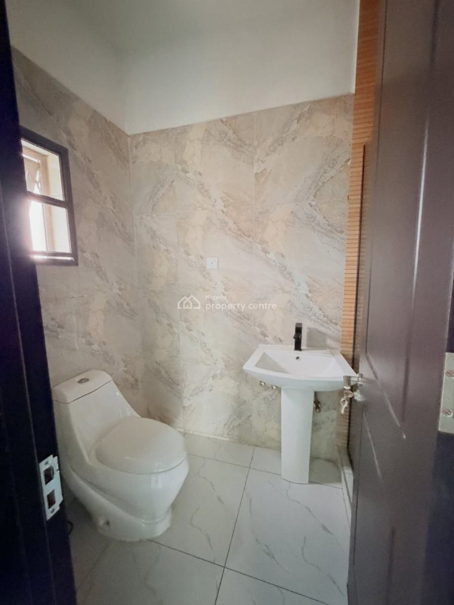 4 Bedroom Terrace Duplex, Obanikoro, Shomolu, Lagos, Terraced Duplex for Sale