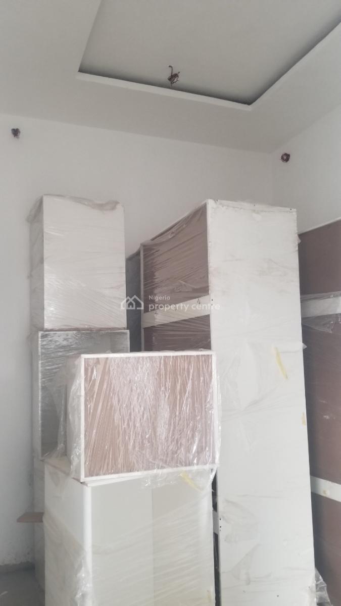 5 Bedroom Detached Duplex, Railway Compound, Ebute Metta East, Yaba, Lagos, Flat / Apartment for Sale