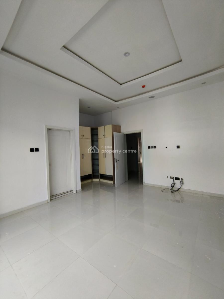 Luxury Well Maintained 4 Bedrooms Duplex, Osapa, Lekki, Lagos, Terraced Duplex for Rent