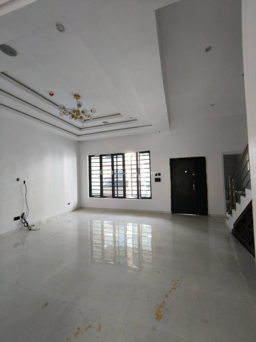 Luxury Well Maintained 4 Bedrooms Duplex, Osapa, Lekki, Lagos, Terraced Duplex for Rent
