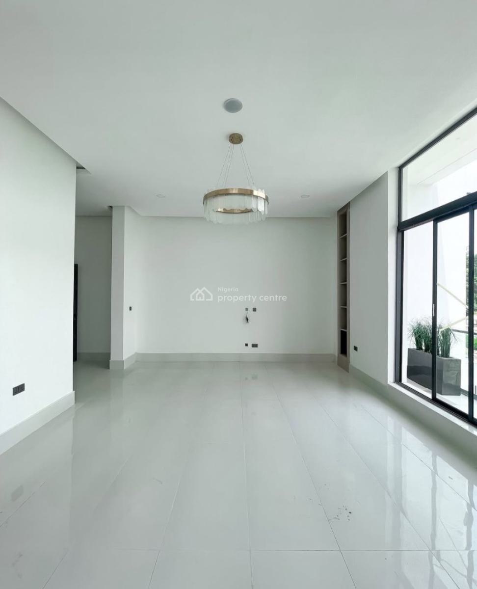 Exquisite 8 Bedrooms Fully Detached Mansion, Asokoro District, Abuja, Detached Duplex for Sale