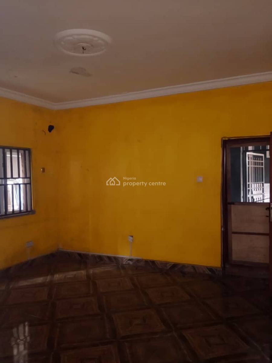Lovely Mini Flat, Adekunle, Yaba, Lagos, Mini Flat (room and Parlour) for Rent