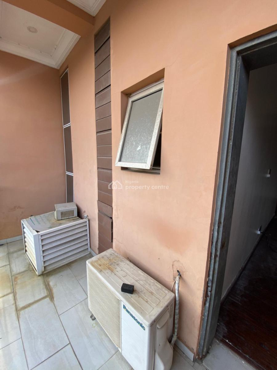 Fully Serviced Mini Flat (room and Parlour) with Acs, Chevron Drive, Chevron,, Lekki, Lagos, Mini Flat (room and Parlour) for Rent