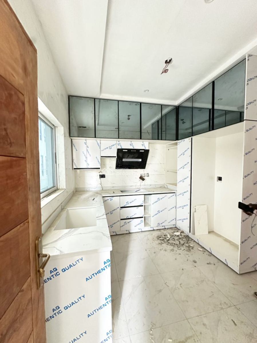 2 Bedroom Apartment, Ikate, Lekki, Lagos, Block of Flats for Sale