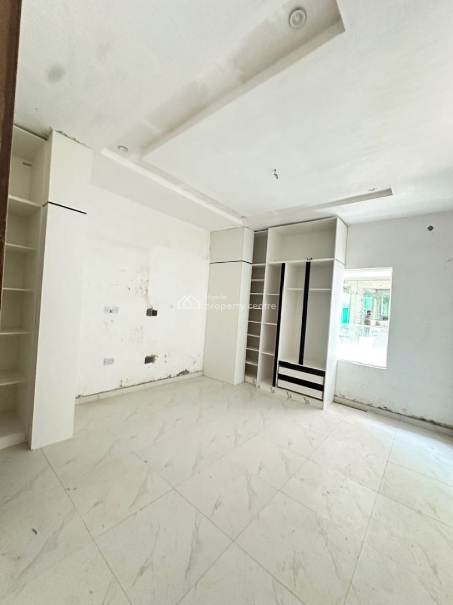 2 Bedroom Apartment, Ikate, Lekki, Lagos, Block of Flats for Sale