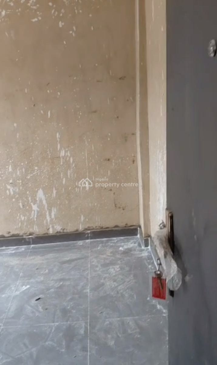 Newly Built 2 Bedrooms, Nathan Street, Surulere, Lagos, Flat / Apartment for Rent