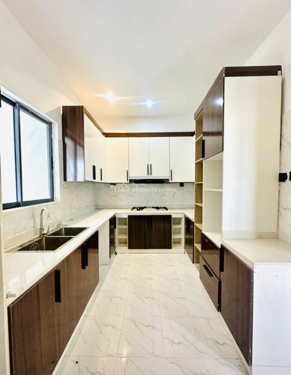 2 Bedrooms Apartment with Swimming Pool and Gym, Ikate, Lekki, Lagos, Flat / Apartment for Rent