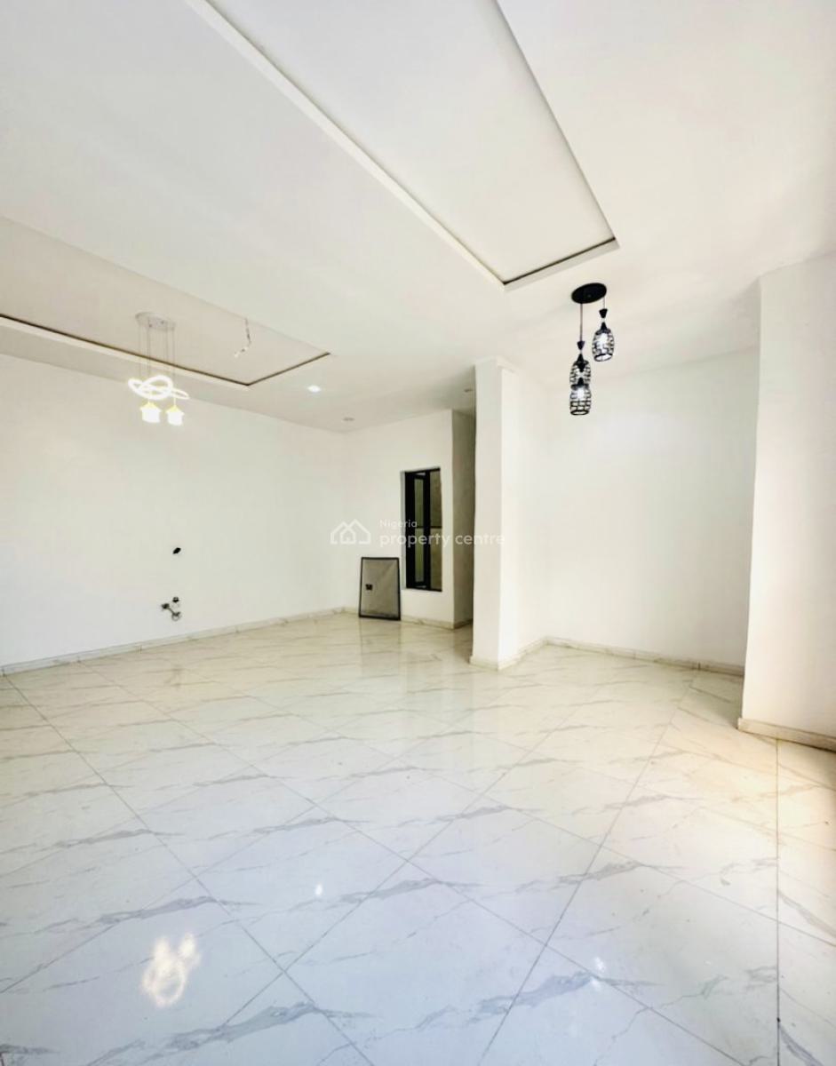 2 Bedrooms Apartment with Swimming Pool and Gym, Ikate, Lekki, Lagos, Flat / Apartment for Rent