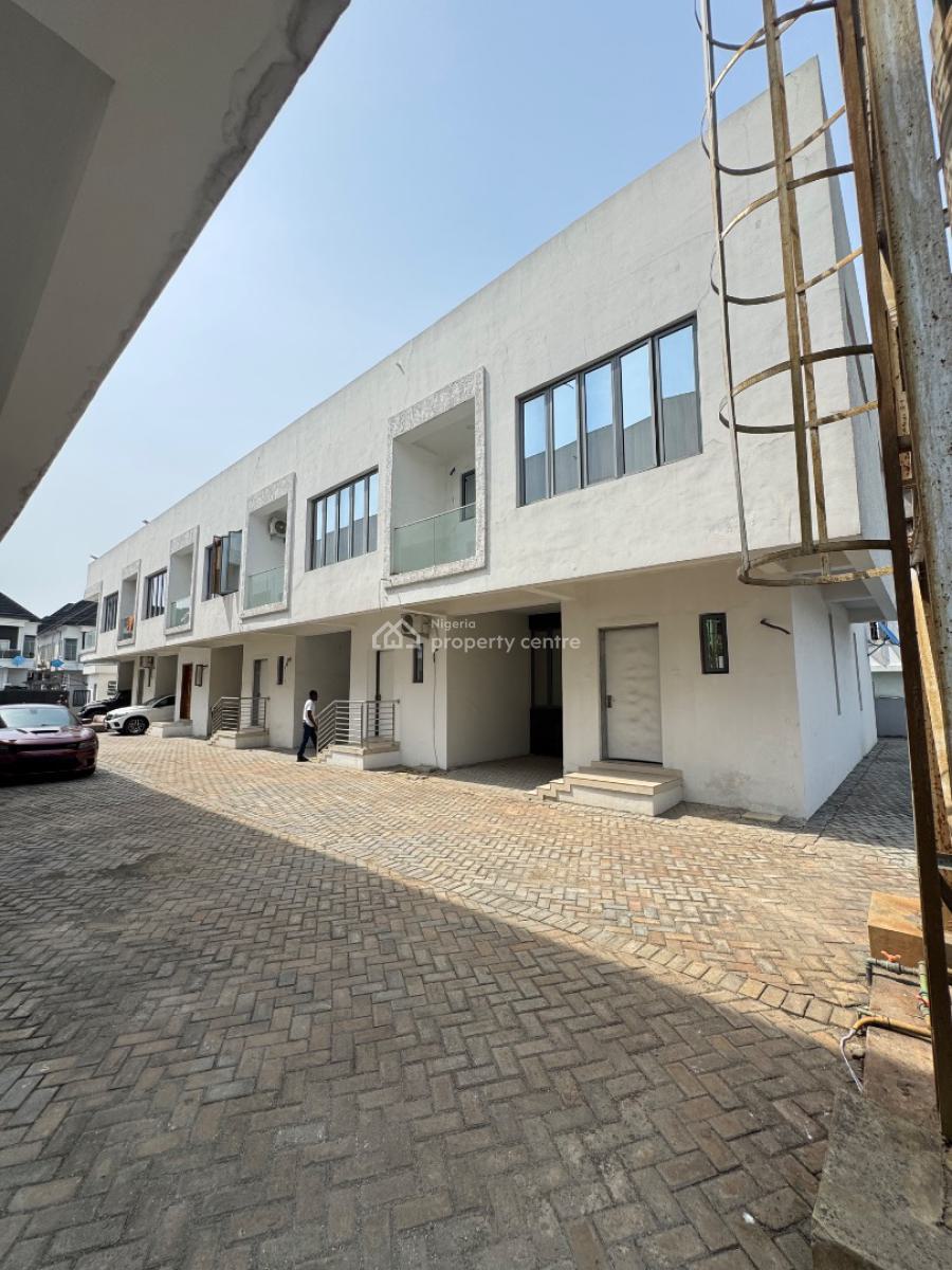 Beautiful 3 Bedrooms Terraced Duplex with Bq, Chevron, Lekki, Lagos, Terraced Duplex for Rent