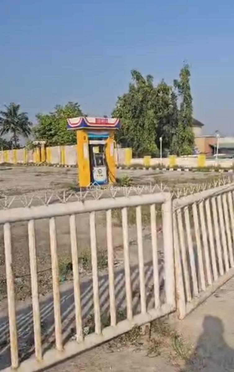 a Functioning Filling Station with Gas Plant on a Corner Piece, Abule-onipan Before Eleko, Ibeju Lekki, Lagos, Filling Station for Sale