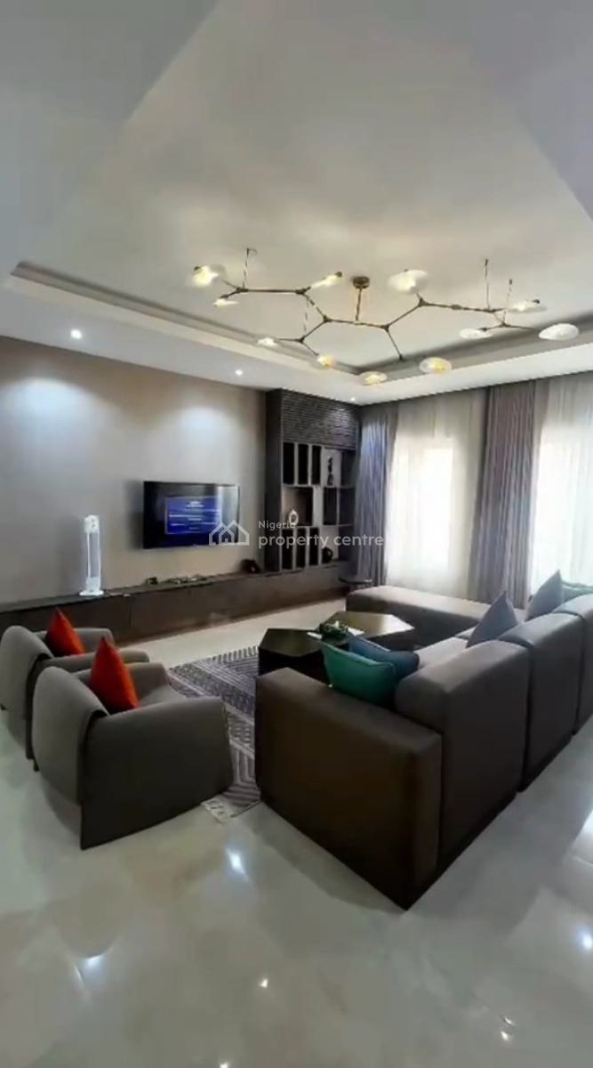 Luxurious 3 Bedroom Flat Ensuit with Bq,pool, Old Ikoyi, Ikoyi, Lagos, Flat / Apartment for Rent