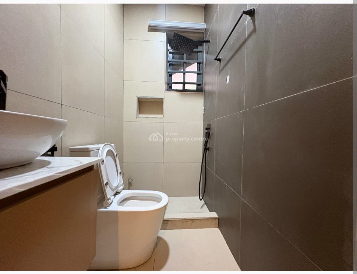 Luxuriously Furnished Studio Apartment, Surulere, Surulere, Lagos, Flat / Apartment for Sale